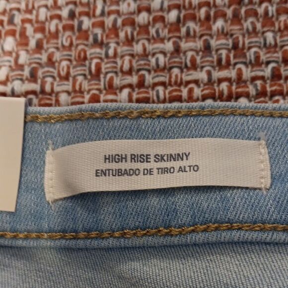 High Rise Skinny Super Stretch 16 Short Women's Jean's NWT - Picture 9 of 9